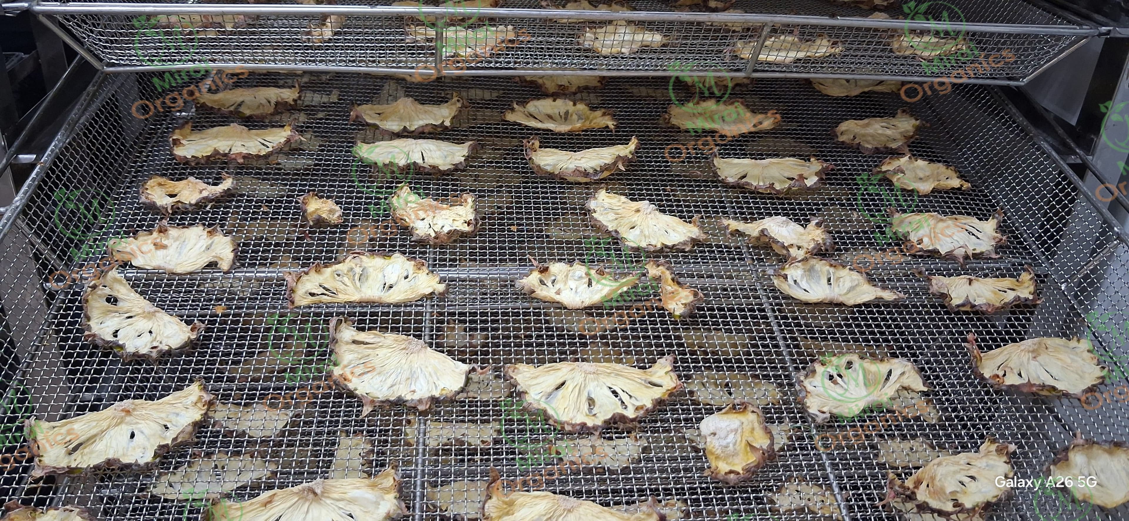 Dehydrated Pineapple (Without Sugar)